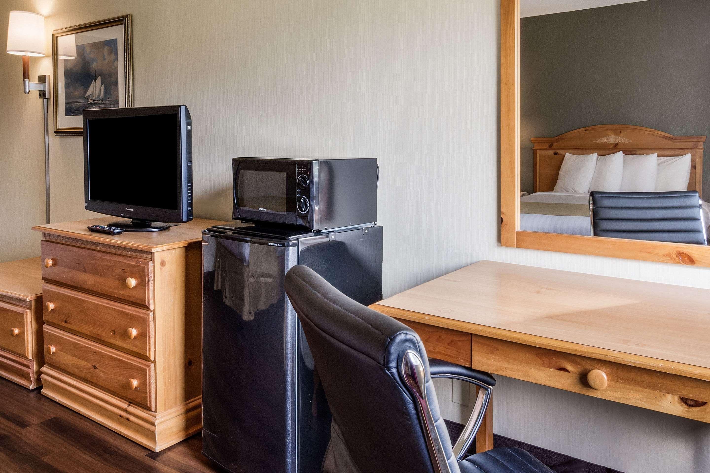 Clarion Hotel Seekonk - Providence Екстериор снимка
