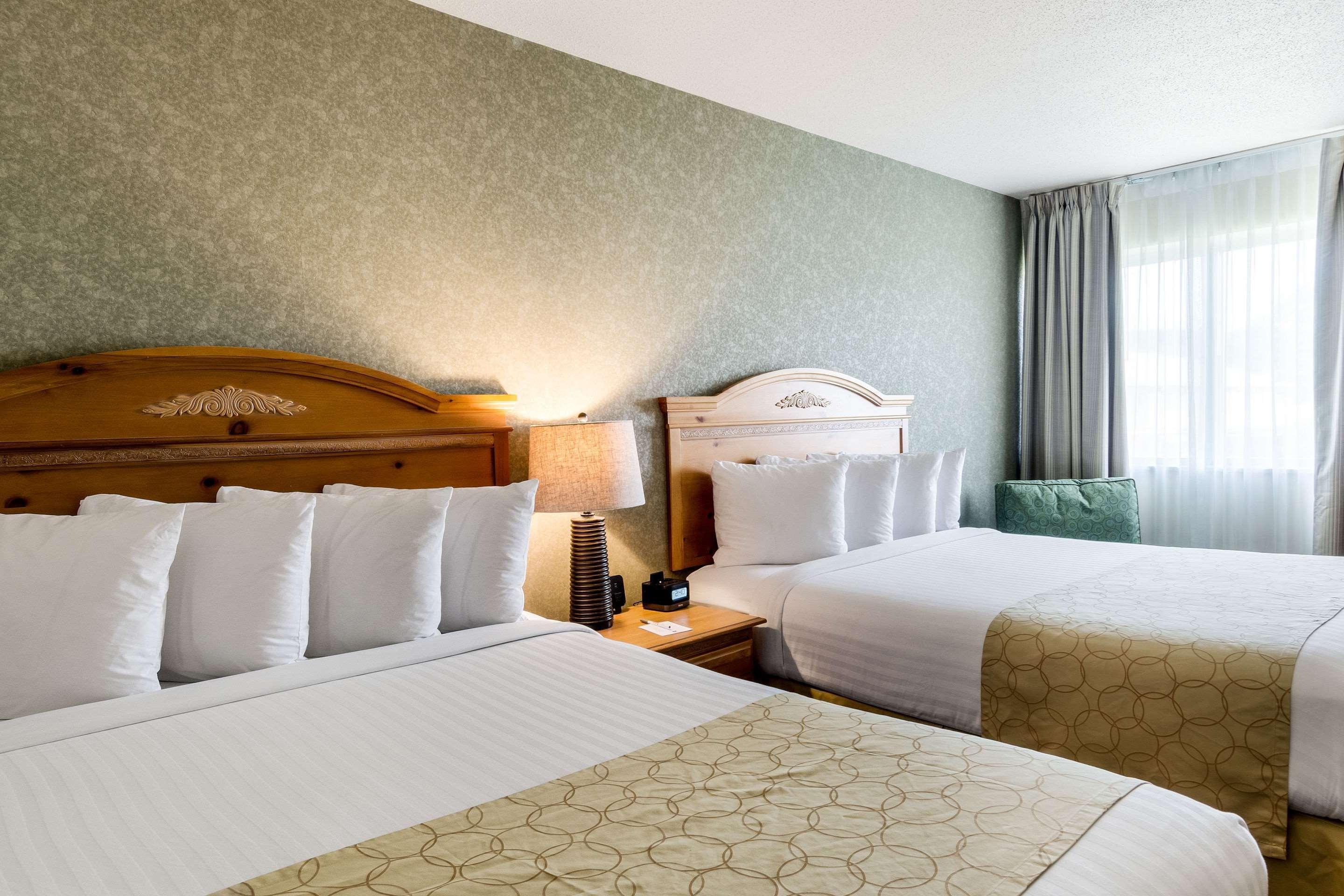 Clarion Hotel Seekonk - Providence Екстериор снимка
