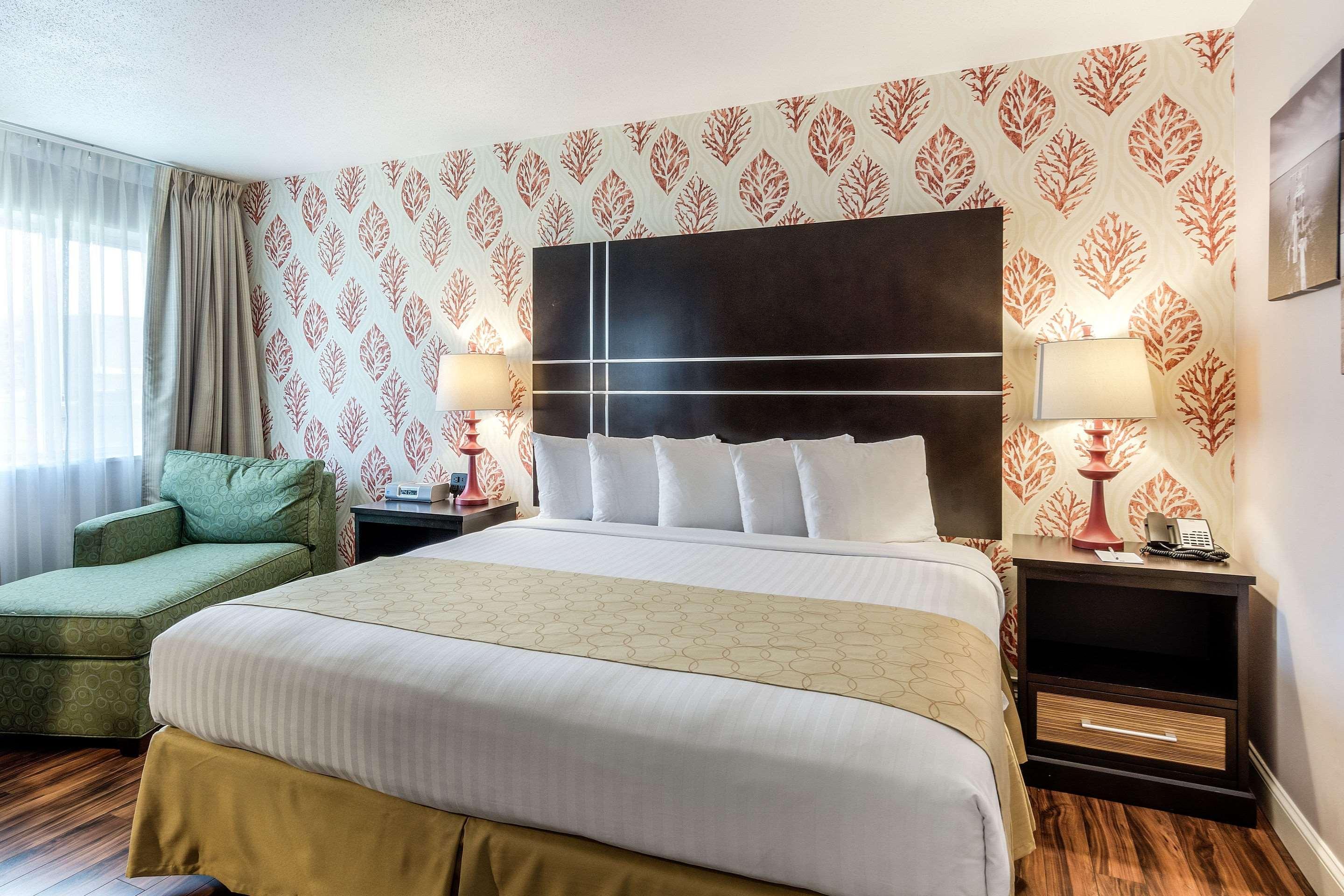 Clarion Hotel Seekonk - Providence Екстериор снимка