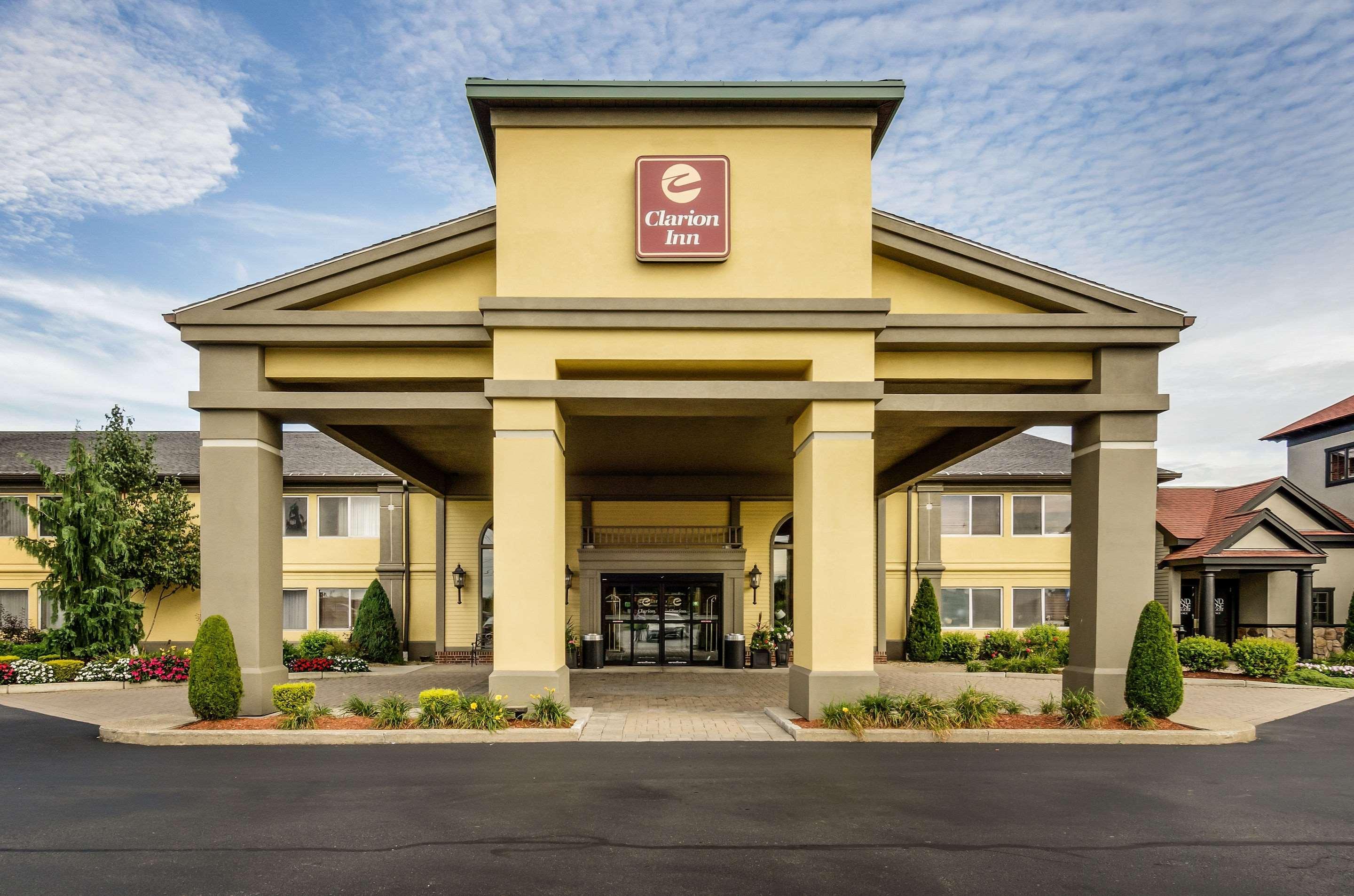 Clarion Hotel Seekonk - Providence Екстериор снимка