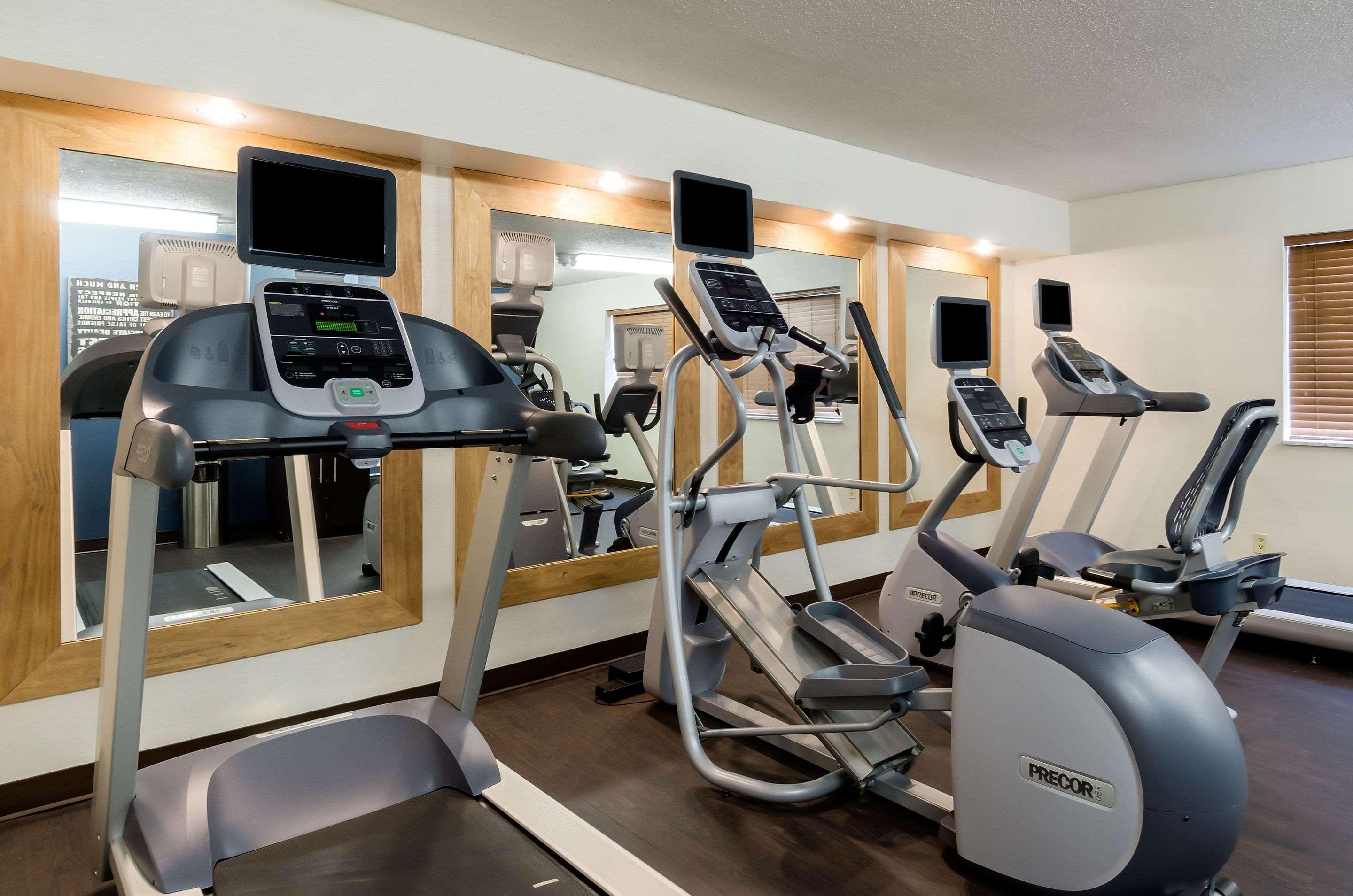 Clarion Hotel Seekonk - Providence Екстериор снимка