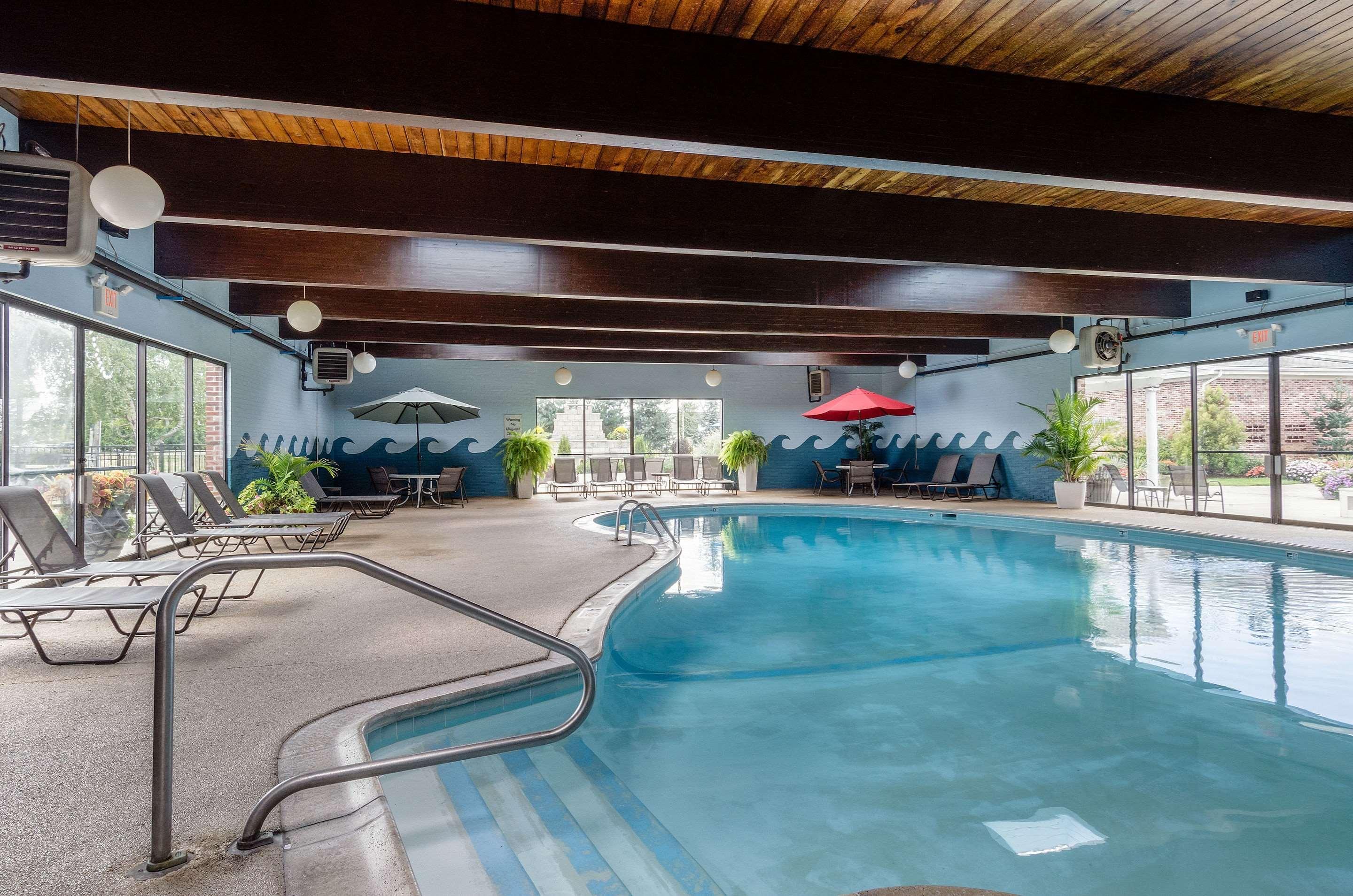 Clarion Hotel Seekonk - Providence Екстериор снимка